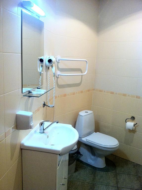 Zemgale Otel Jelgava Oda fotoğraf